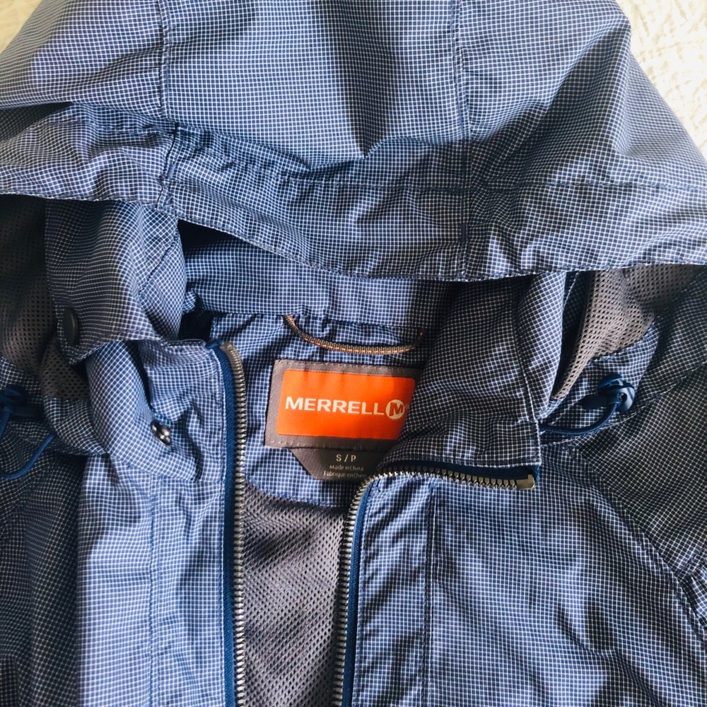 Merrell lightweight windbreaker jacket